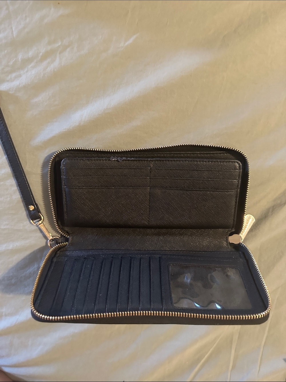 Michael Kors Black Jet Set Saffiano Leather Wallet - Picture 2 of 6